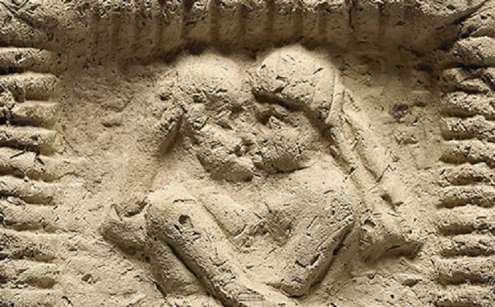 Puthja e parë në histori