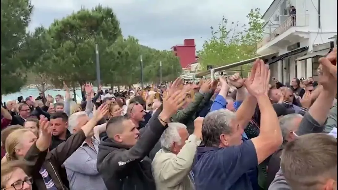 Votë objektive në Himarë: Më mirë Beleri sesa hajdutët dhe harbutët nga Tirana