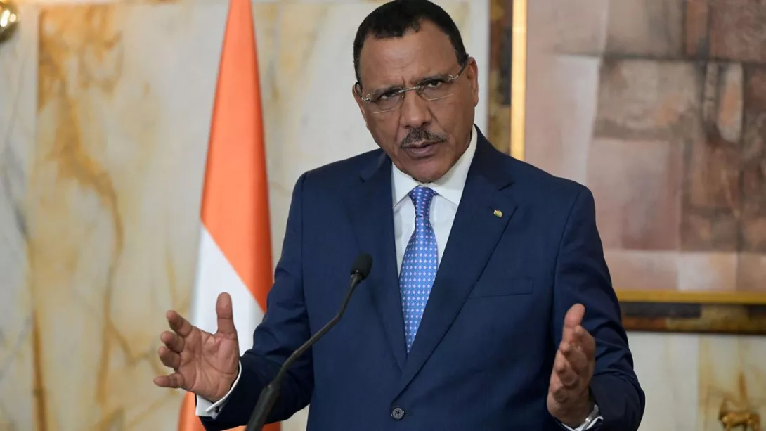 Niger, junta akuzon presidentin për tradhti të lartë