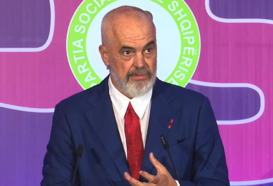 “Nuk skuqem për ata që ua merr mendjen paraja”