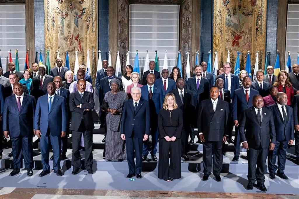 Konferencë Itali-Afrikë për aktivizimin e planit 4 miliardësh "Enrico Mattei"