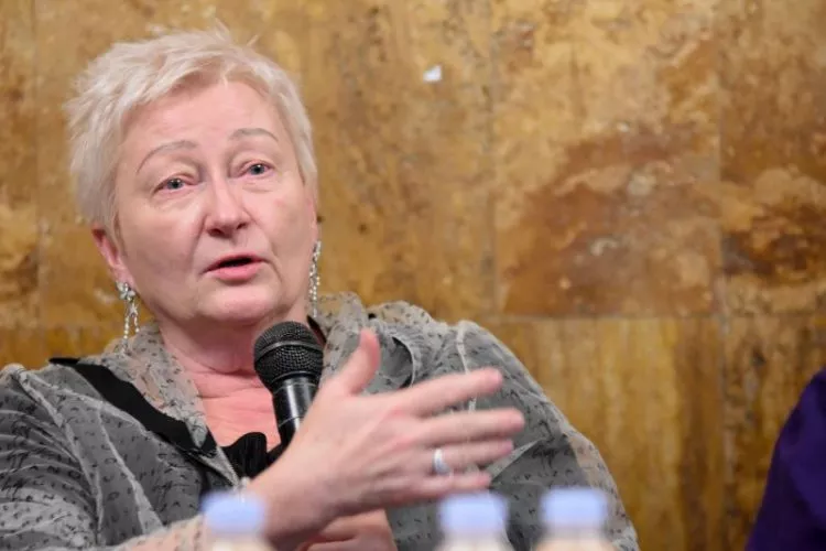 Debat në Serbi për zhvendosjen e mbetjeve të Titos