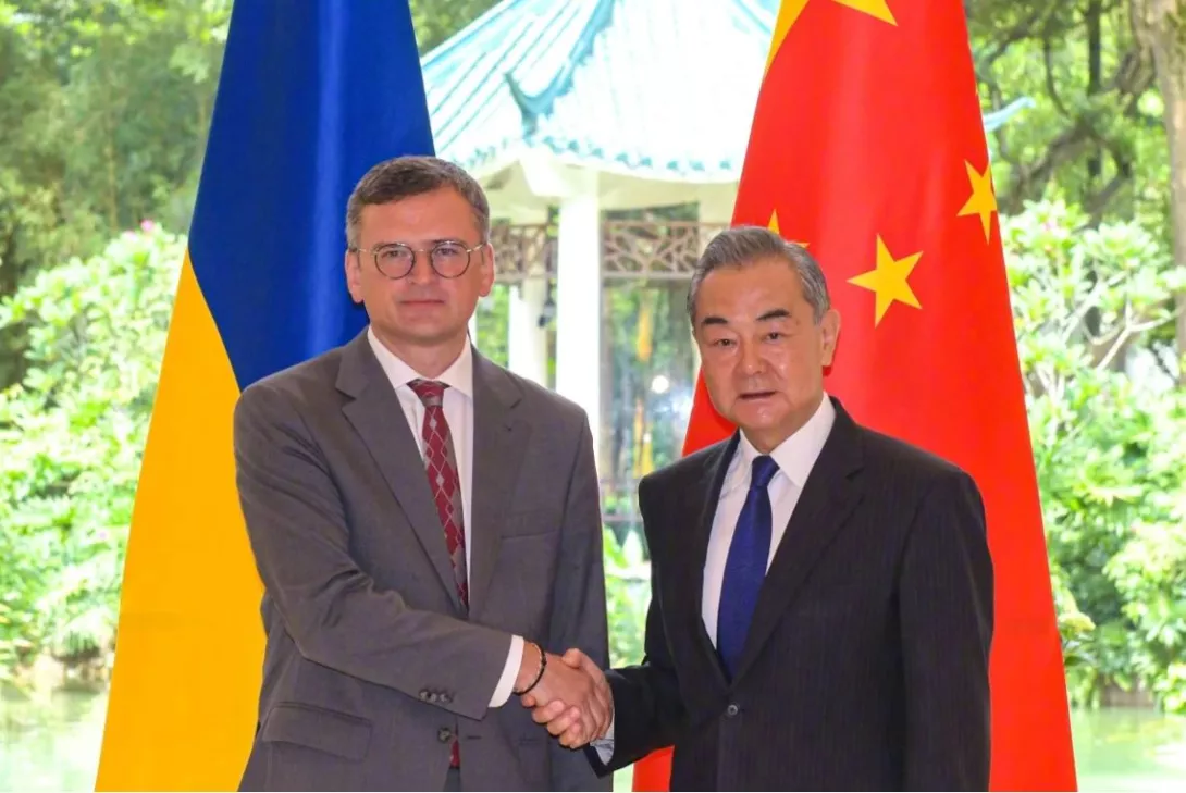 Ukraina, gati për bisedime me Rusinë