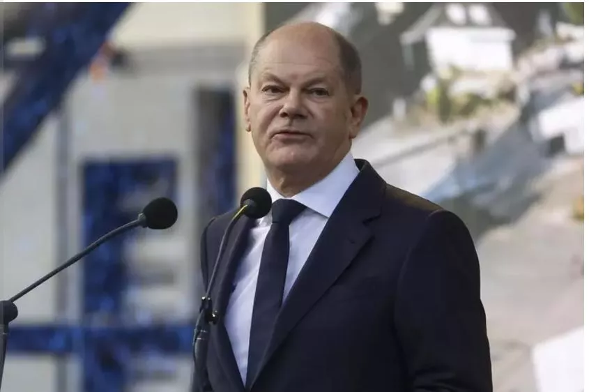 Scholz: 650 milionë euro ndihmë ushtarake për Ukrainën