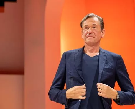 CEO i Axel Springer deklarohet hapur sionist në Kongresin Botëror Hebre