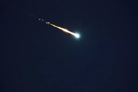Një meteor me forcë sa bomba e Hiroshimës, shpërtheu këtë muaj në oqeanin Atlantik